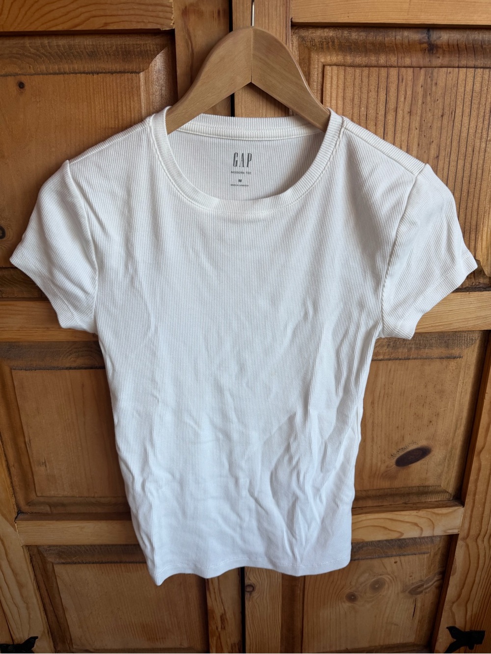 GAP White Ribbed Short Sleeve Tee